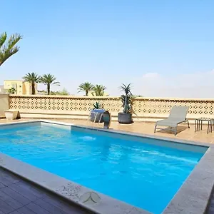 דירה Sea View & Pool